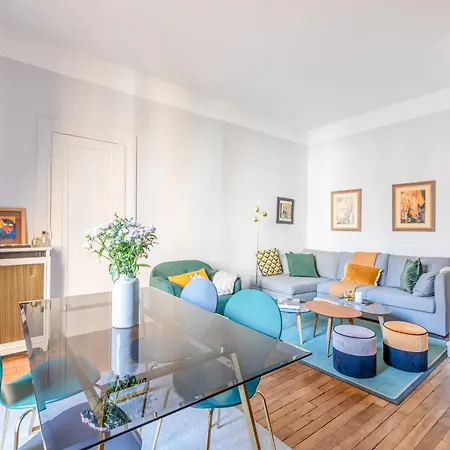 Saint Germain Varenne Apartment *