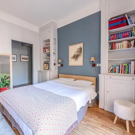 Apartment Saint Germain Varenne
